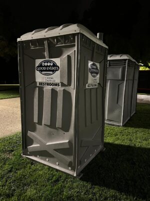 Portable Restroom - Standard